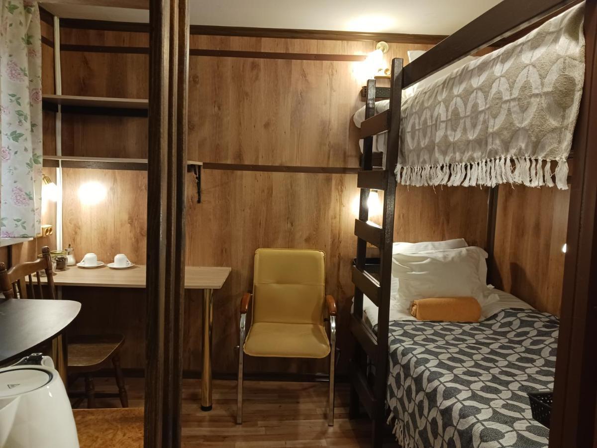 Avotu Stabu Private Flats In A Separate House For One Or Couple Riga Extérieur photo